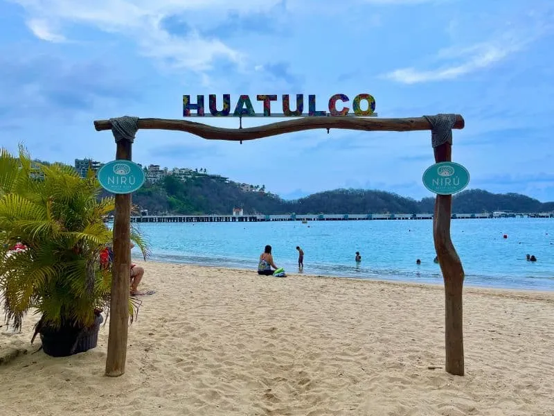 Destinations 18 Huatulco