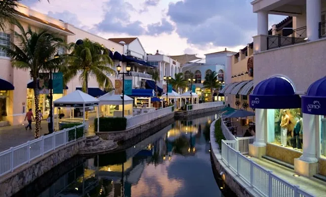 Cancún Mexico 6 La Isla Shopping Village