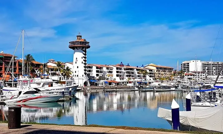 Puerto Vallarta 8 Marina Vallarta