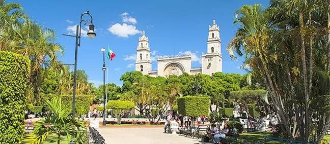 Merida Mexico 1 Plaza Grande